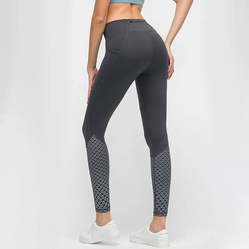 Exhibit Yoga Leggings with pockets