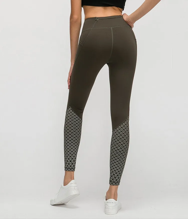 Exhibit Yoga Leggings with pockets