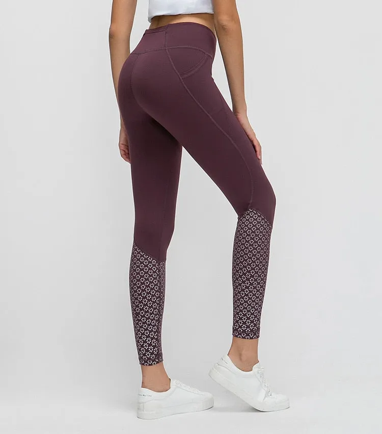 Exhibit Yoga Leggings with pockets