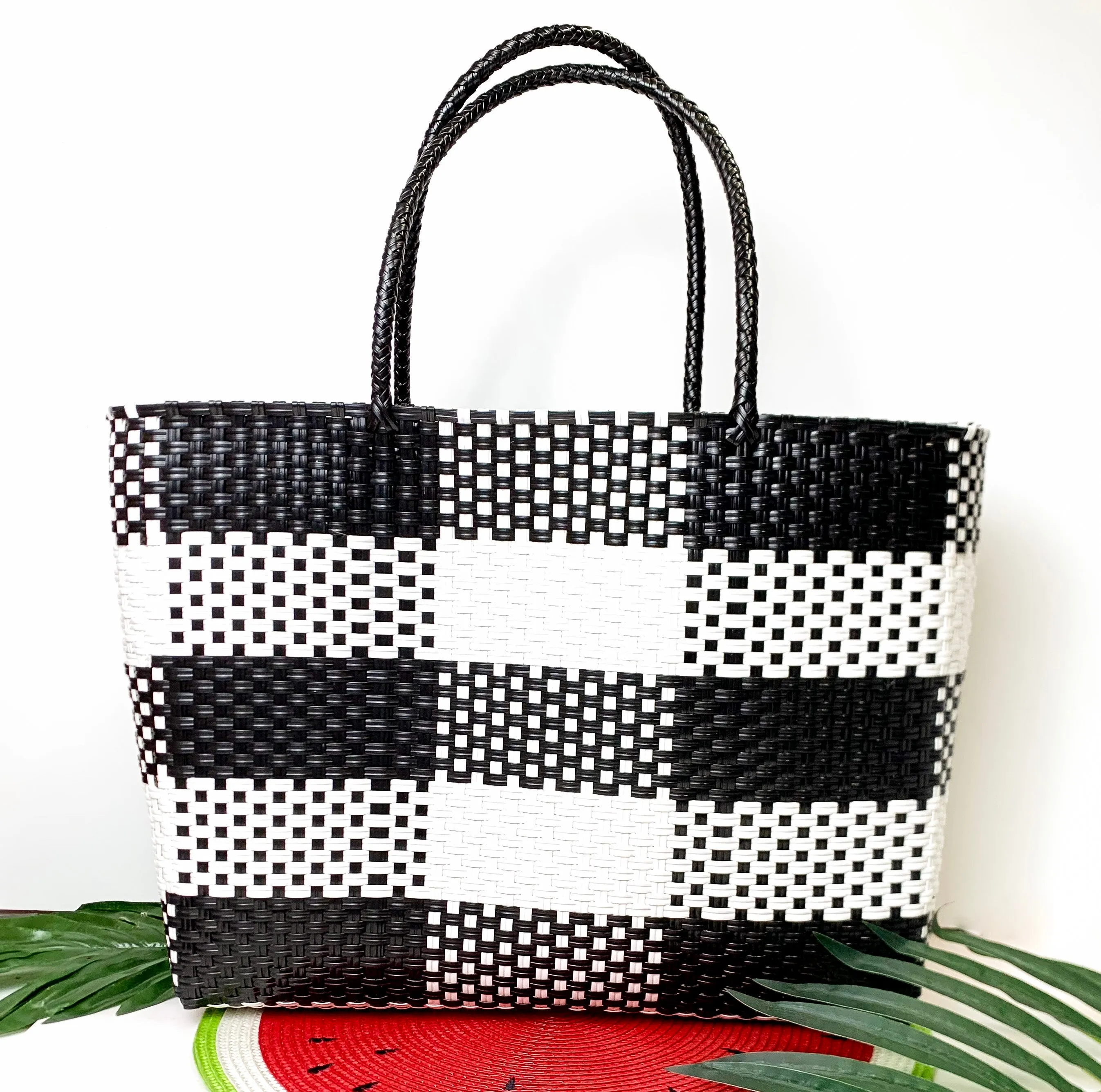 Garden Party Gingham Tote Bag in Black and White