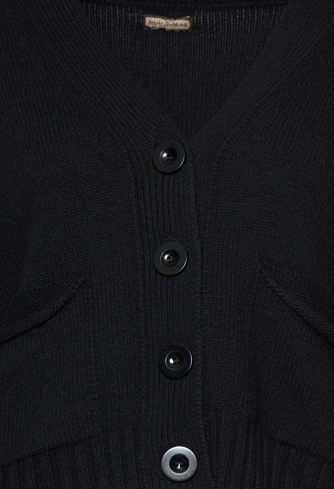 Knitted Cardigan in Nero Black