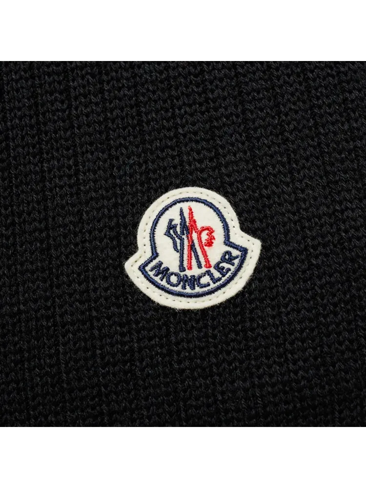 Moncler Scarf | Credomen