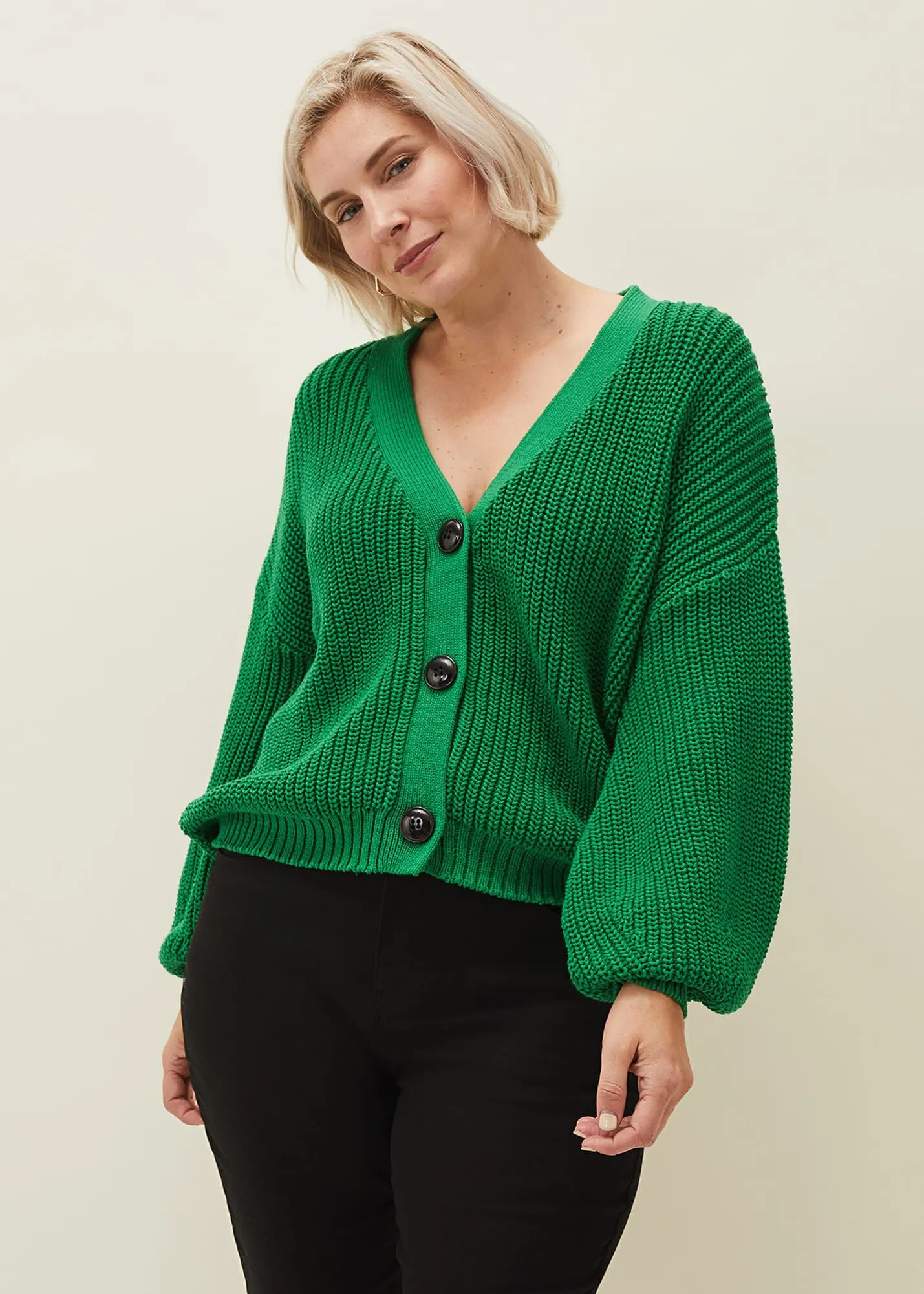 Vika Short Chunky Knit Cardigan