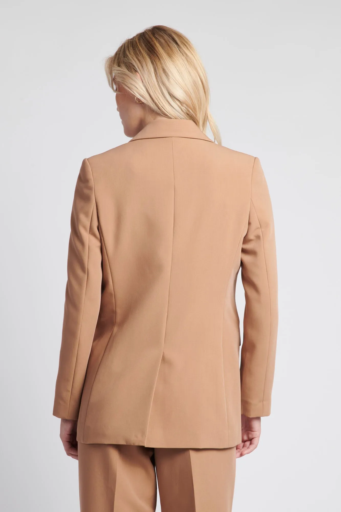 Womens Single Breasted Blazer in Burro